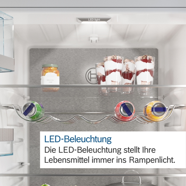 Bosch Einbaukühlschrank Flachscharnier 88x56cm KIR21VFE0